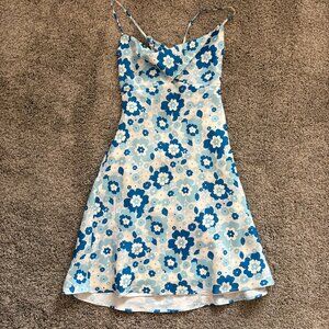 MOD ON TREND Blue Floral Mini Dress Womens Size S